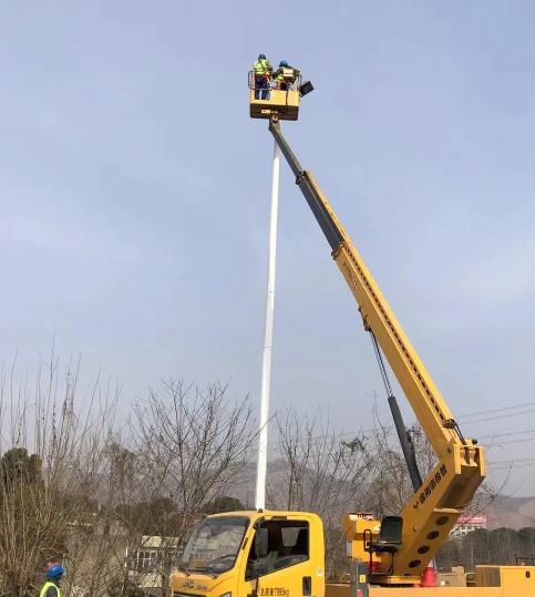 高空作业车出租多少钱一天